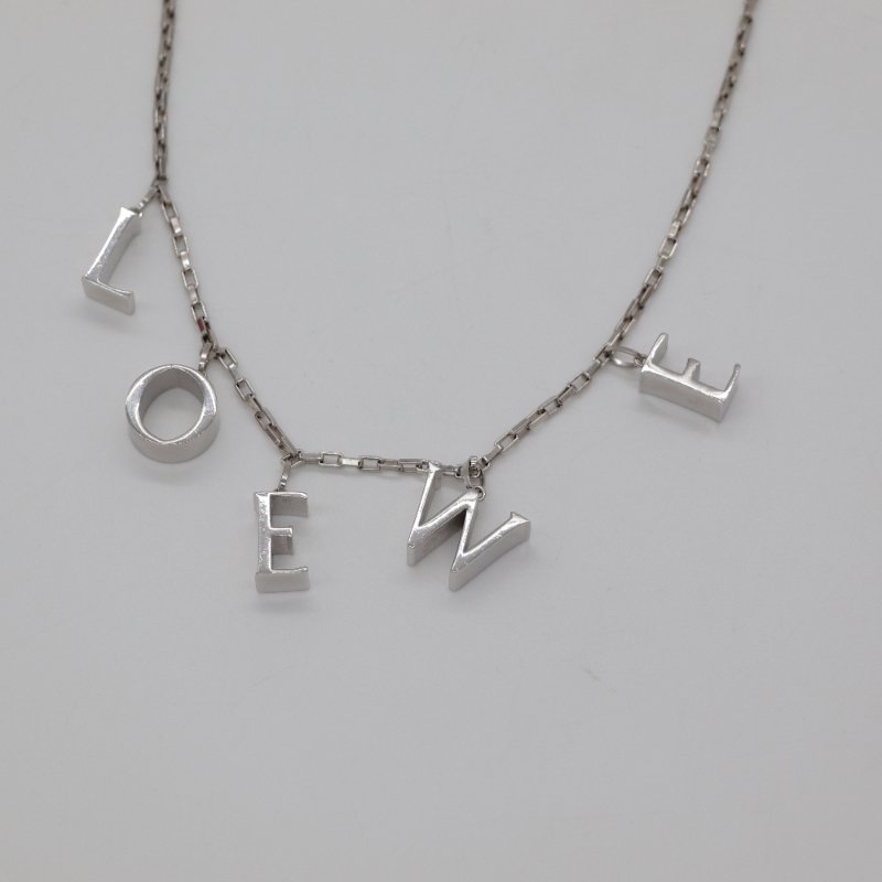 Loewe 羅威 銀色 金屬 字母 項鍊-4