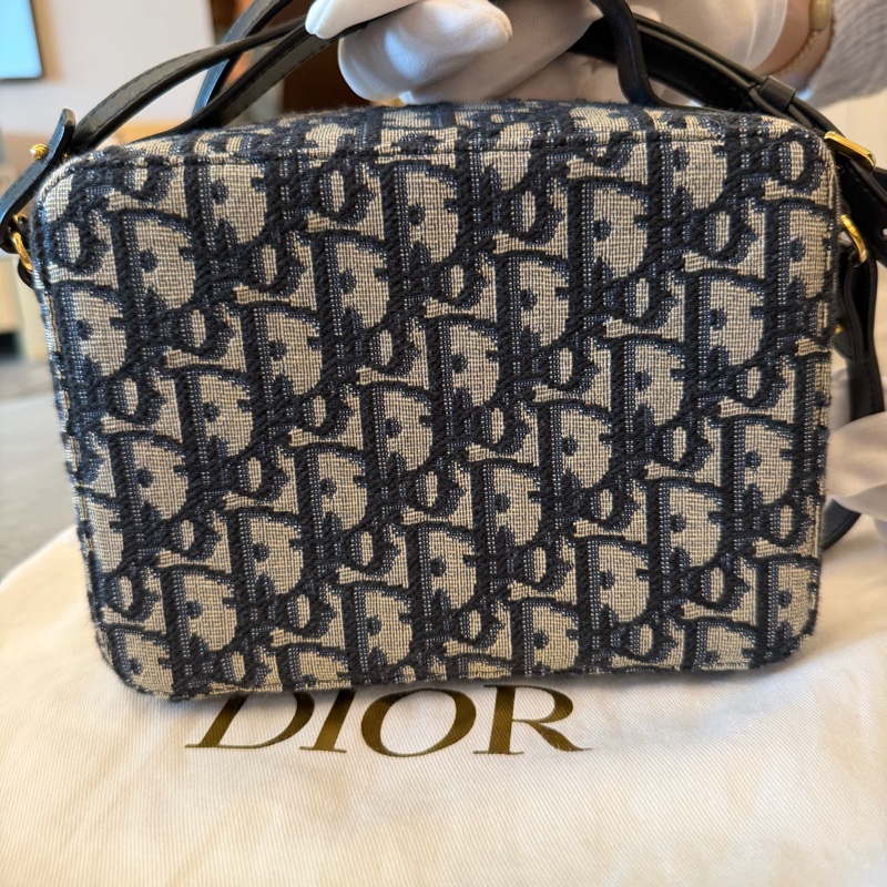 Dior老花蒙田相機包-5