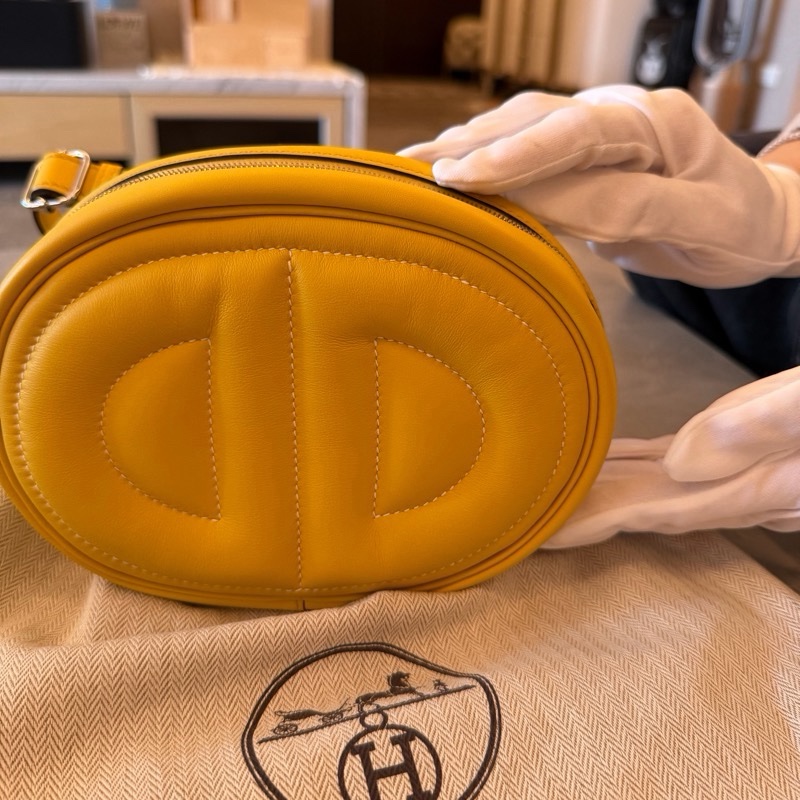 Hermes in the loop 豬鼻發財芥末黃腰包-17