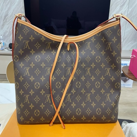 LV Carry All MM 肩背手提時尚很chill包