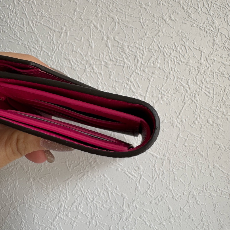 LV花紋Vivienne 內桃三折短夾 超好看😻😻-10