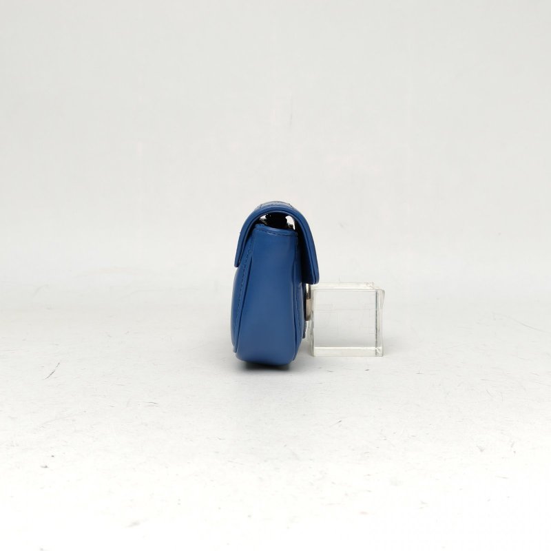 GUCCI GGMarmont肩背包超Mini16.5藍色牛皮銀扣肩背包-3