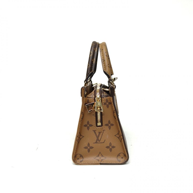 LOUIS VUITTON OnthegoEastWest橫版三合一老花PVC晶片肩背包-3