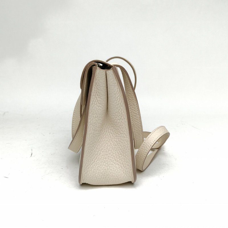 HERMES Halzan25雙提手單肩包奶昔白TC皮U刻銀扣肩背包-1