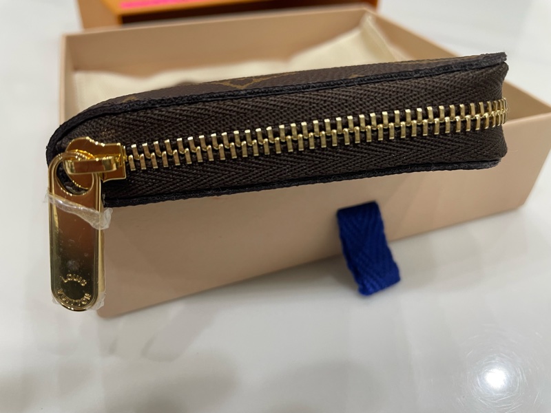 LV 拉鏈零錢包 M60067-5