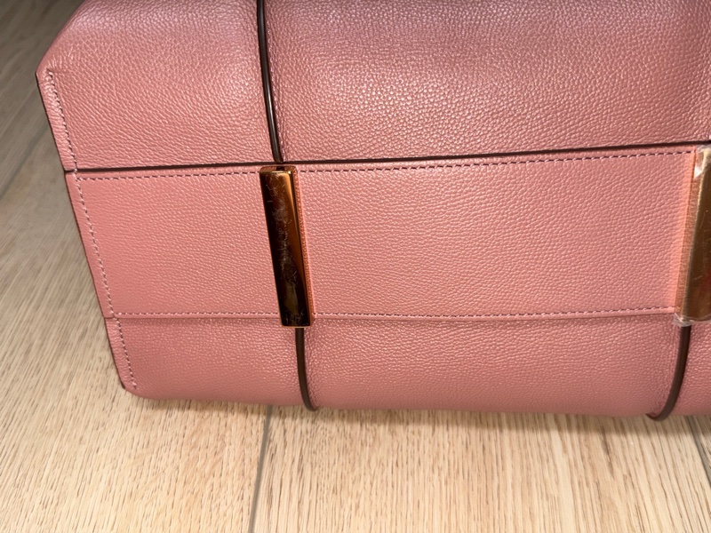 Tod’s Timeless乾燥玫瑰色 中號托特包 已低於行情價格，勿亂議價-18