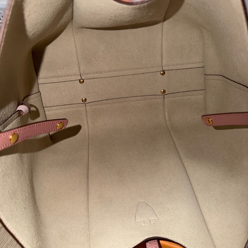 Tod’s Timeless乾燥玫瑰色 中號托特包 已低於行情價格，勿亂議價-27