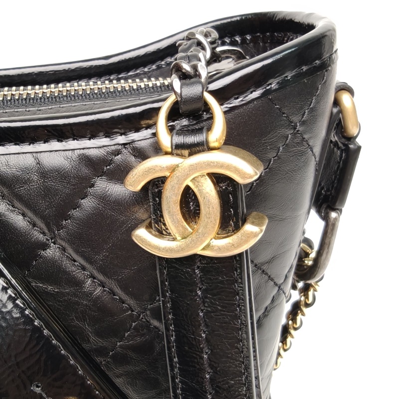 CHANEL GABRIELLE流浪新中號黑色牛皮晶片金銀扣-4