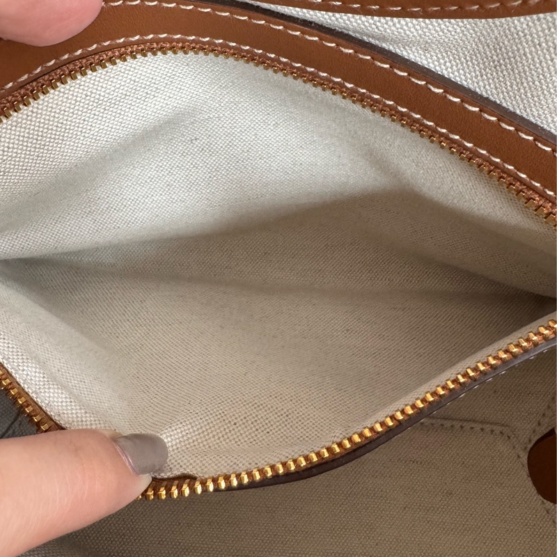 Miu Miu棕皮革IVY手提兩用包 超夯❤️‍🔥❤️‍🔥-32