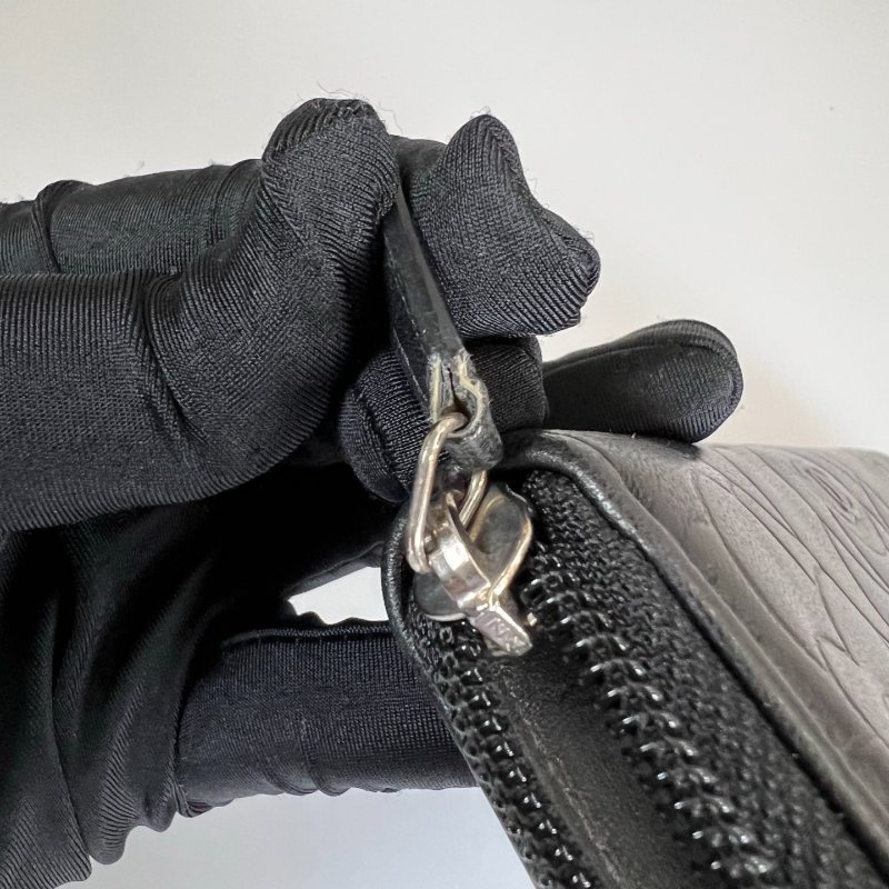 CHANEL 山茶花ㄇ拉長夾 羊皮黑 保卡款14開-9