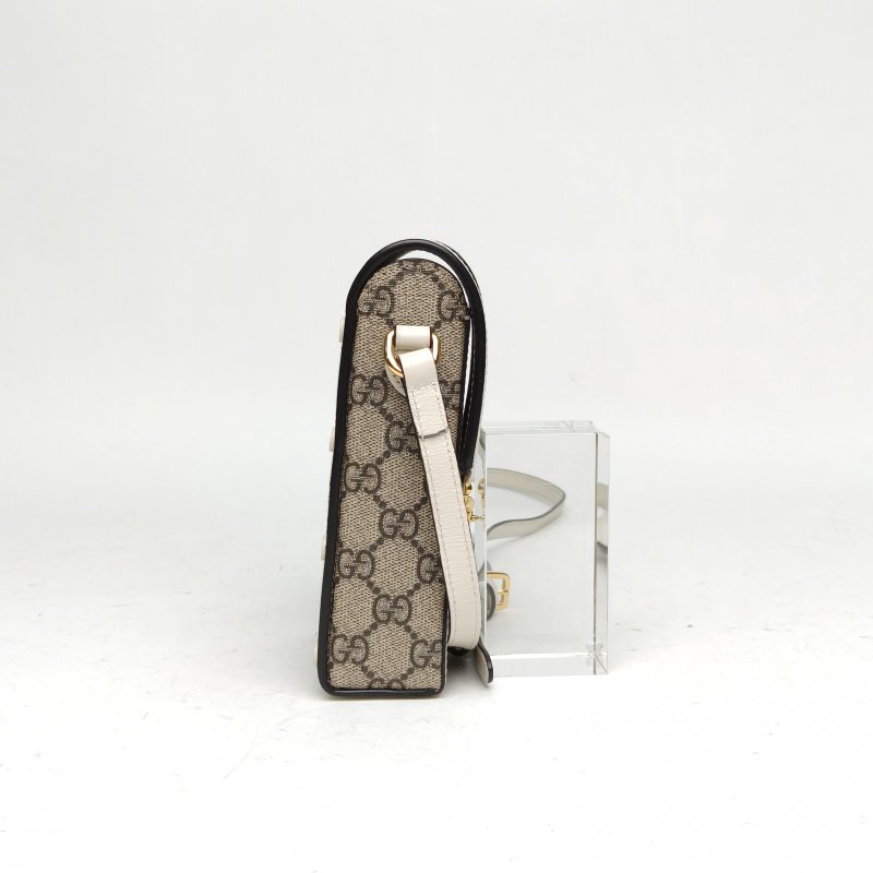 GUCCI Horsebit馬銜扣三角插扣手機包白色PVC金扣肩背包-1