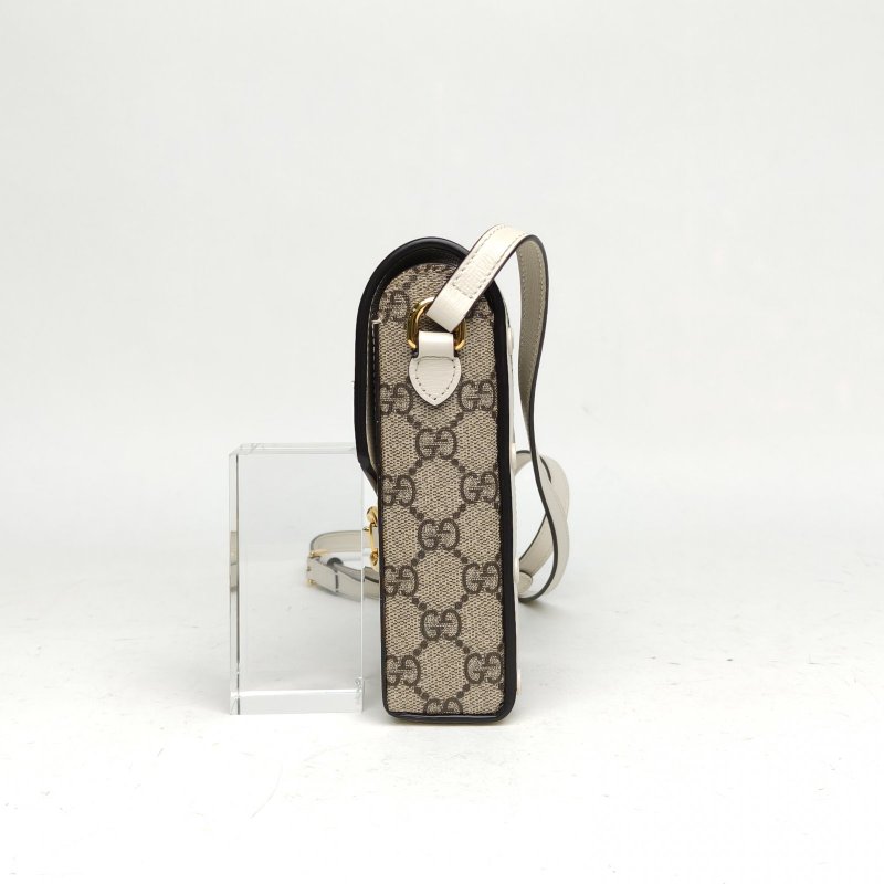 GUCCI Horsebit馬銜扣三角插扣手機包白色PVC金扣肩背包-3