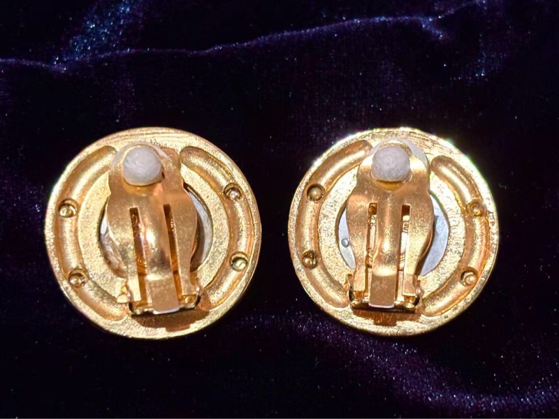 Chanel 香奈兒中古 Vintage 雙C珍珠耳夾-1
