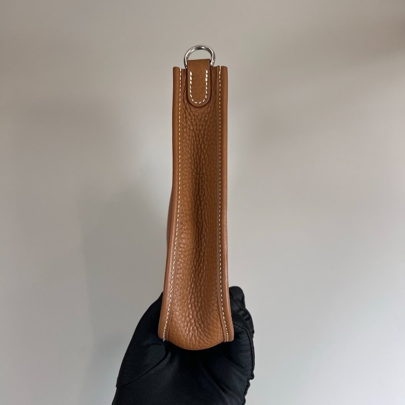 HERMES Z刻 TC皮 金棕EVELYNE TPM 肩背包-2