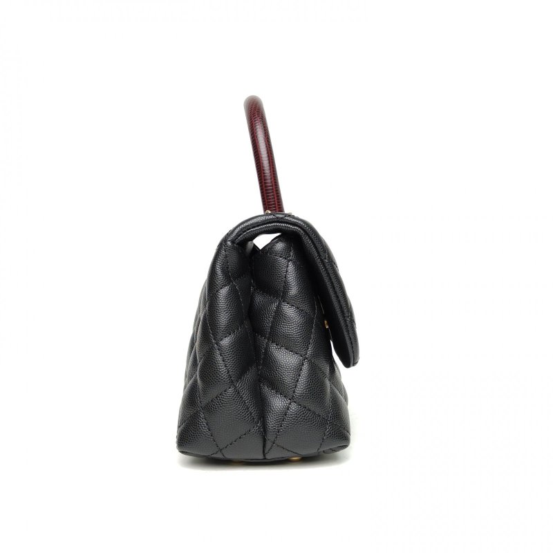 CHANEL CocoHandle小號24黑色荔枝牛皮28開金扣肩背包-1