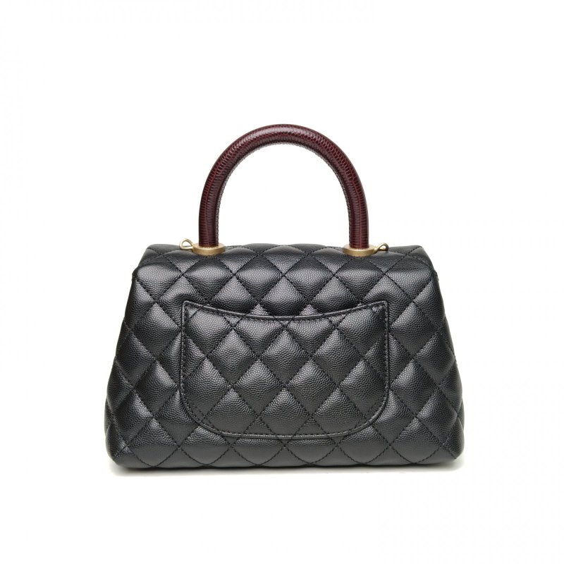 CHANEL CocoHandle小號24黑色荔枝牛皮28開金扣肩背包-2