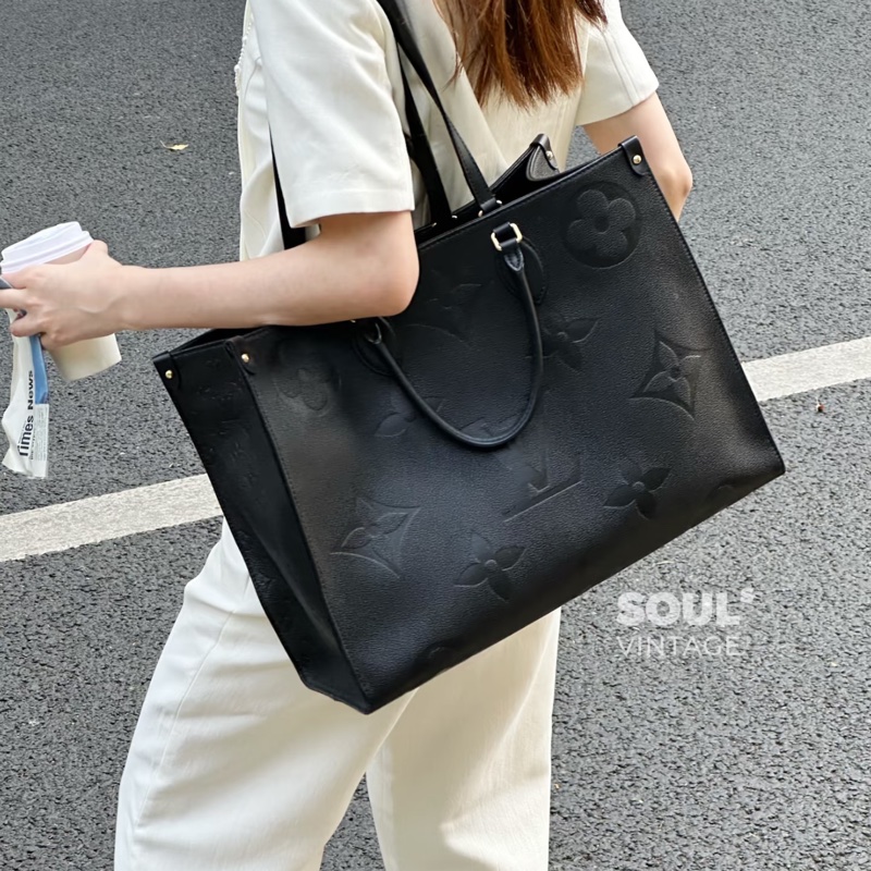 Louis Vuitton • On The Go 黑色全皮壓紋大號 Gm 全配✔️-0