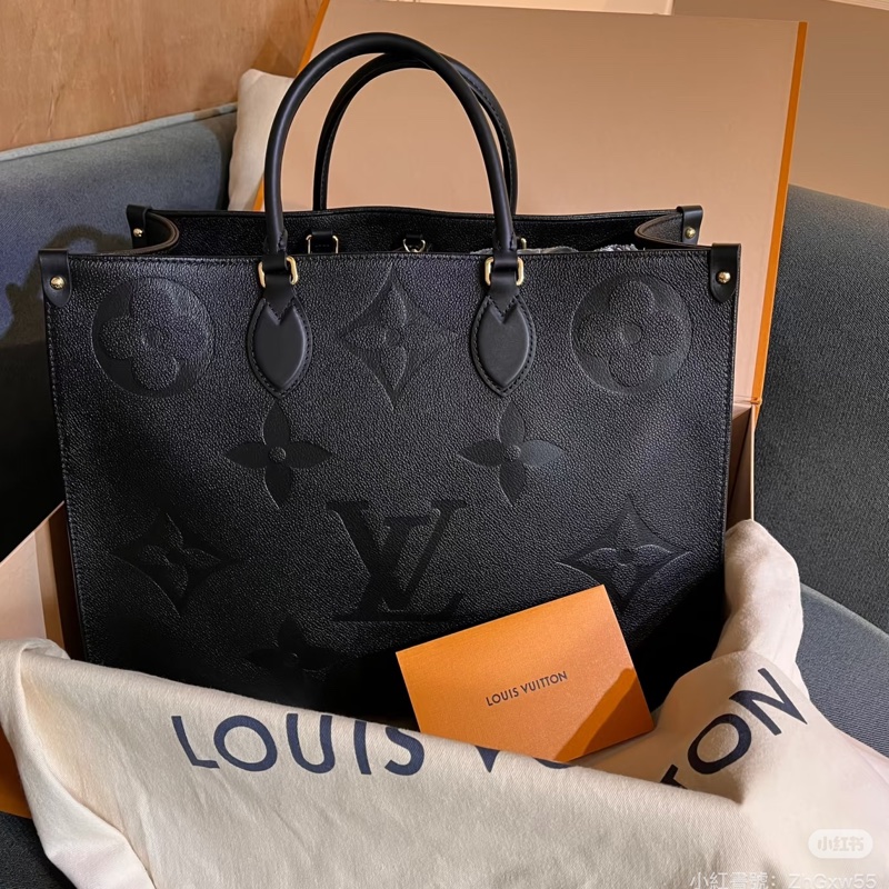 Louis Vuitton • On The Go 黑色全皮壓紋大號 Gm 全配✔️-3