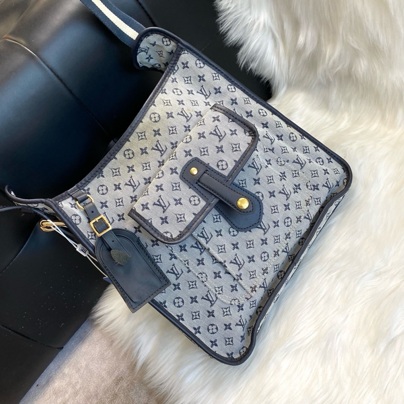 Louis Vuitton • 經典老花牛仔丹寧 Evelyne 斜背包-8