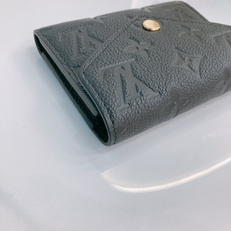 MS0689	Louis Vuitton 路易威登 三摺錢包 壓印牛皮 黑色 金扣 Victorine Wallet Calfskin Empreinte Black x GHW-7