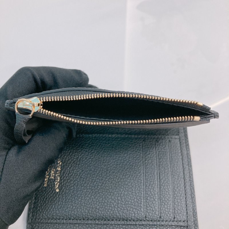 MS0689	Louis Vuitton 路易威登 三摺錢包 壓印牛皮 黑色 金扣 Victorine Wallet Calfskin Empreinte Black x GHW-19