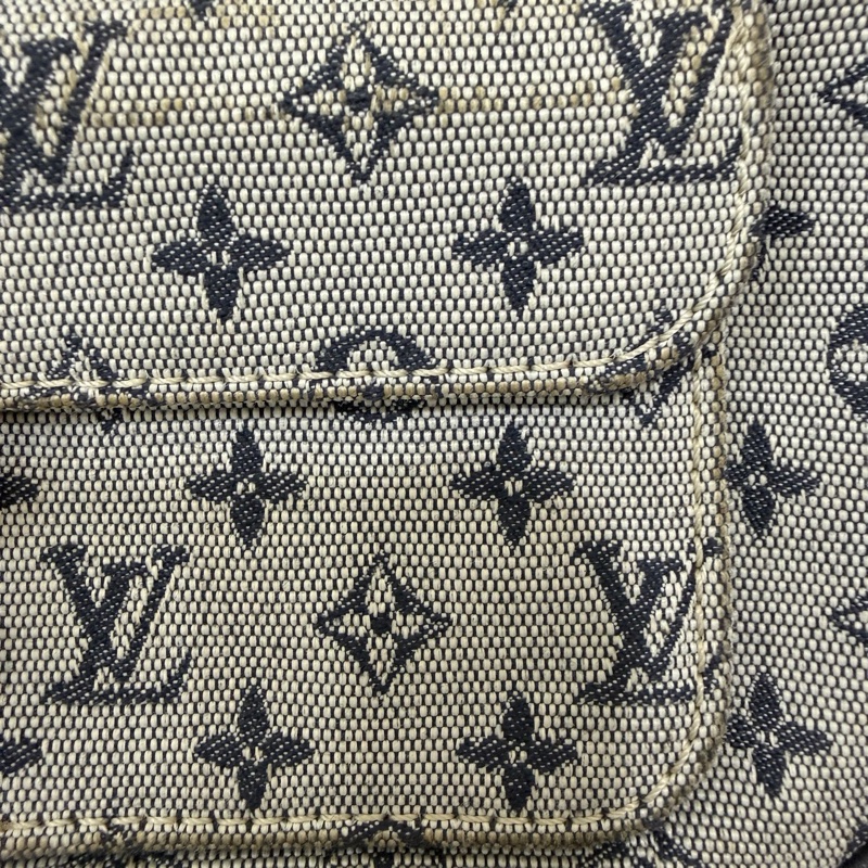 Louis Vuitton • 經典老花牛仔丹寧相機包-14