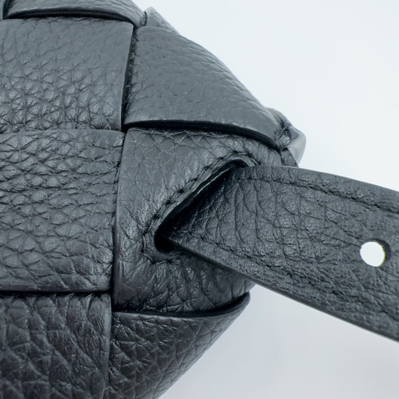 BV黑色牛皮編織Diago下蓋腰包（狀況超好）-13