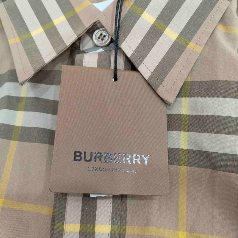 閒置未使用 BURBERRY博柏利  襯衣  M碼  🈚附件-5