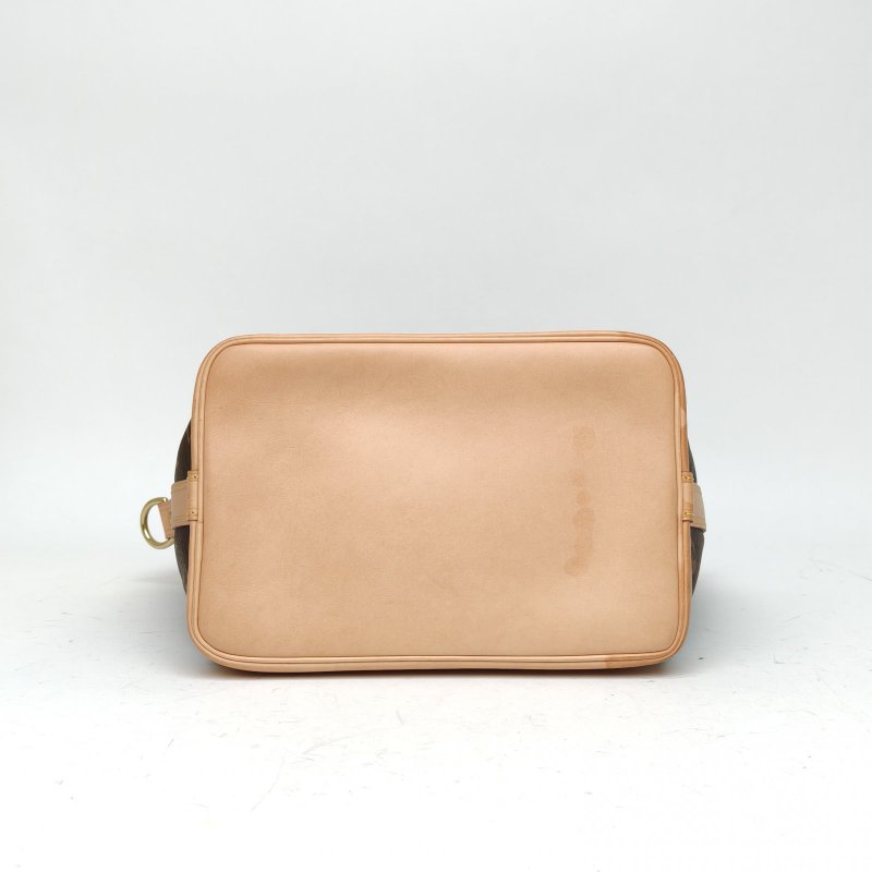 LOUIS VUITTON NOÉ水桶包BB22老花PVC金扣晶片肩背包-4