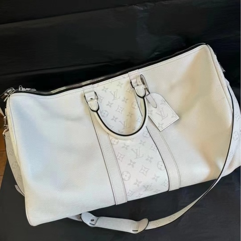 Louis Vuitton • Keepall 50 白色全皮拼老花 芯片款✨