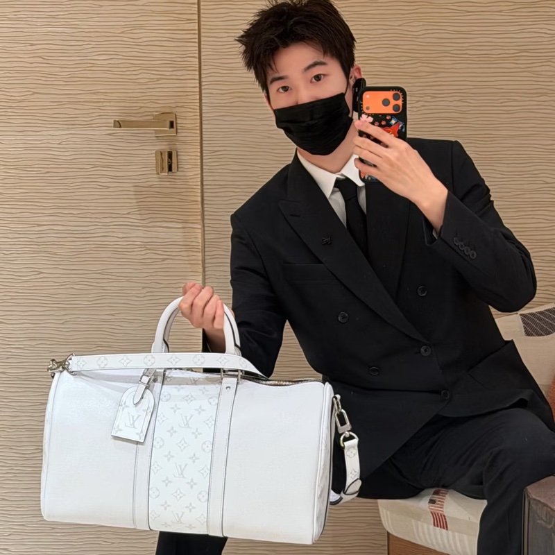 Louis Vuitton • Keepall 50 白色全皮拼老花 芯片款✨-4
