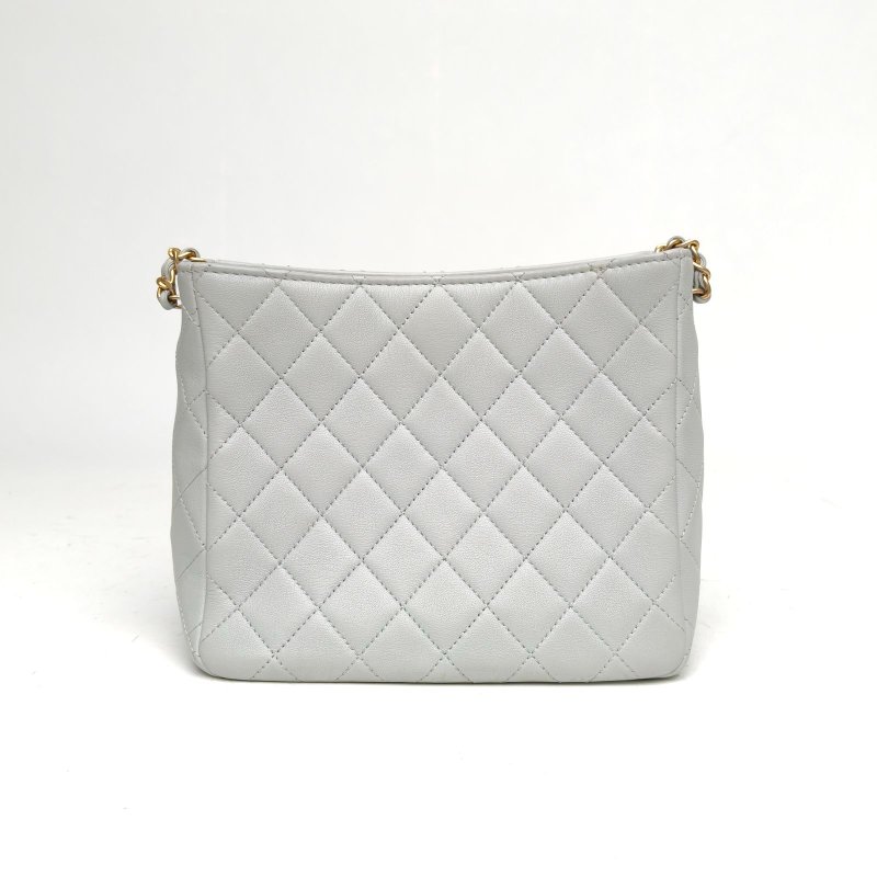 CHANEL 22S金球菱格紋HOBO斜挎包淺藍色羊皮晶片金扣肩背包-2