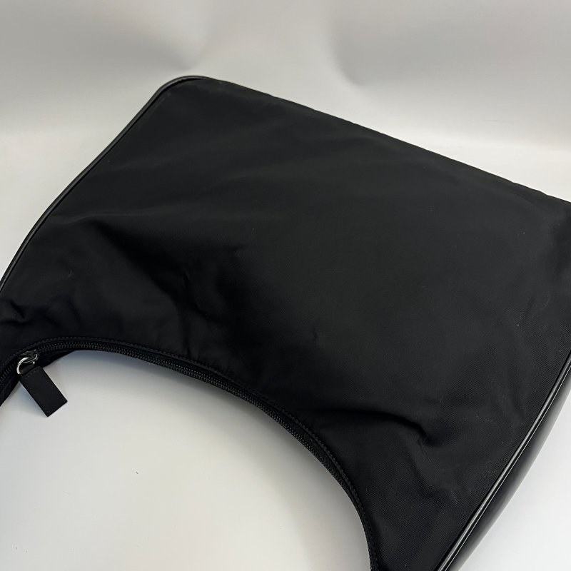 🏷Prada hobo-2