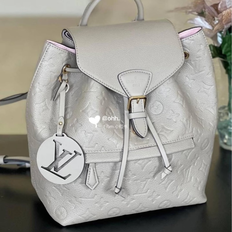 Louis Vuitton • 經典全皮壓紋老花大象灰後背包-0