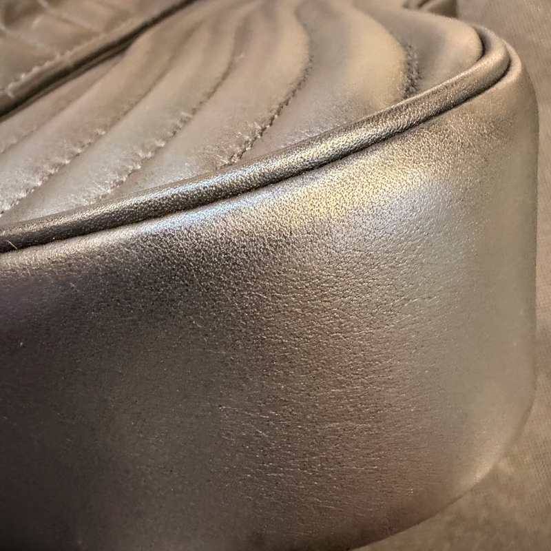 LV New Wave Chain Bag黑牛皮彩色把手斜背包-15