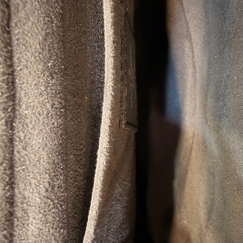 LV New Wave Chain Bag黑牛皮彩色把手斜背包-27