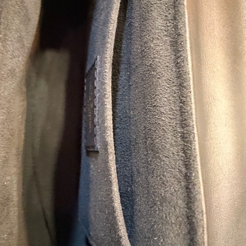 LV New Wave Chain Bag黑牛皮彩色把手斜背包-29