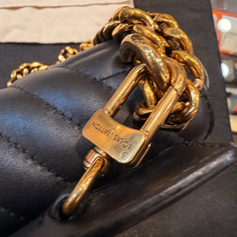 LV New Wave Chain Bag黑牛皮彩色把手斜背包-42