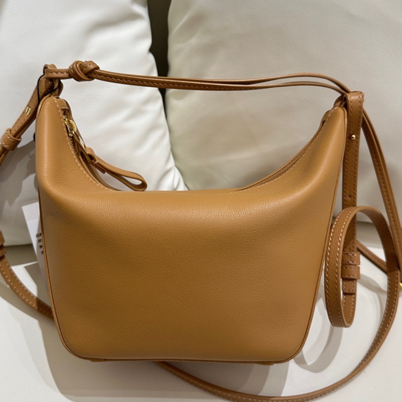 羅意威/Loewe 迷你經典牛皮革 Hammock Hobo 手袋  經典牛皮革 28×9.5×17-1