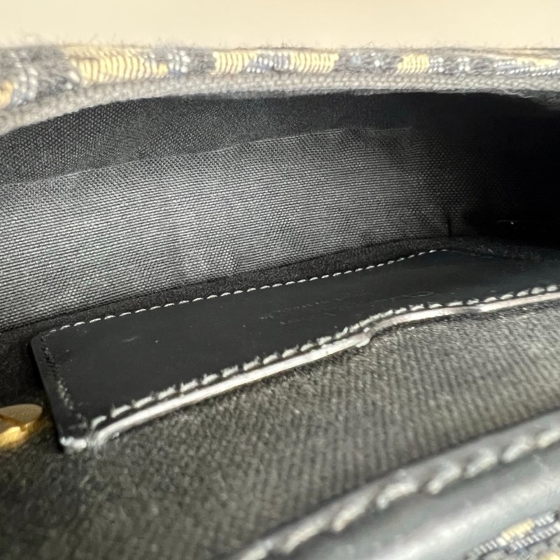 DIOR  老花BOBBY MINI肩背包-6