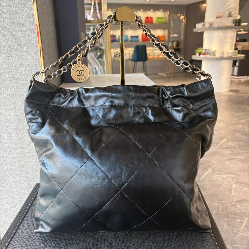 CHANEL 小牛皮 22包 中款 黑色 晶片款-1