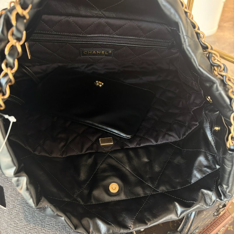 CHANEL 小牛皮 22包 中款 黑色 晶片款-4