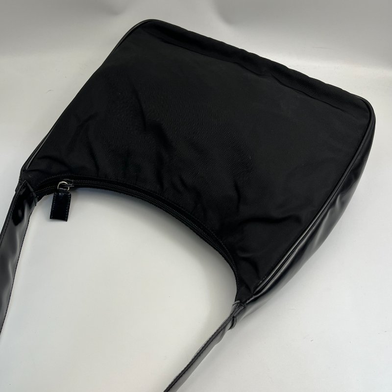 🏷Prada hobo-2