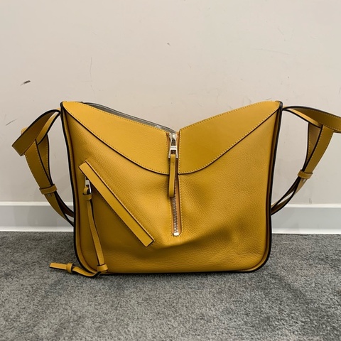 99新 LOEWE 羅意威 黃色吊床包 中號 手提單肩斜挎包 編碼18 底長28