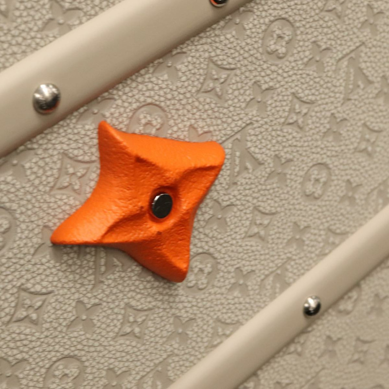 【日本直送】路易威登 Taurillon 登山包 Rosin 110Trunk 白色 M10074 正品 115972SM-16