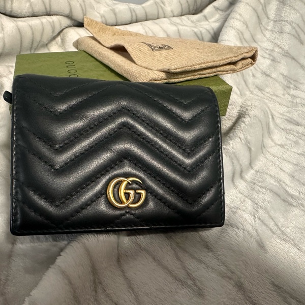 Gucci 黑色marmont 金釦短夾-10