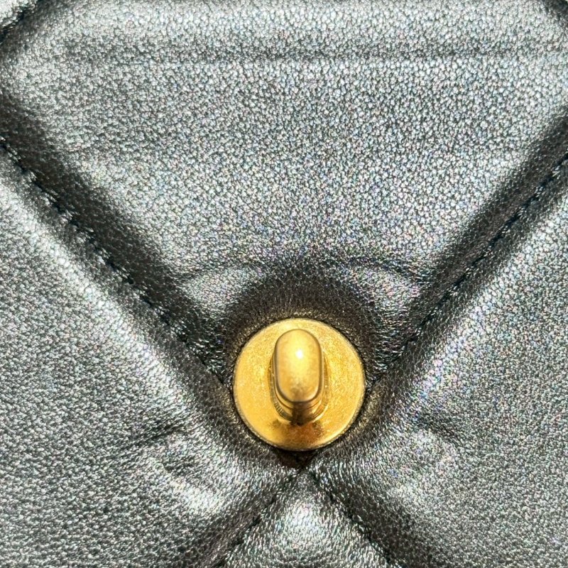 CHANEL經典19 WOC 晶片款-5