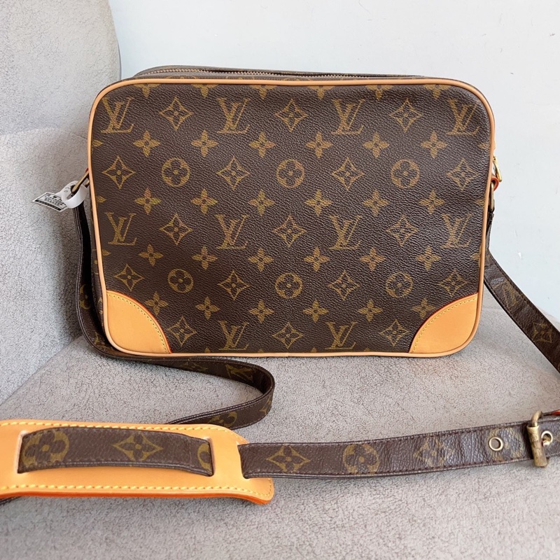 LouisVuitton路易威登經典老花橫版雙層相機包👨‍✈️-12