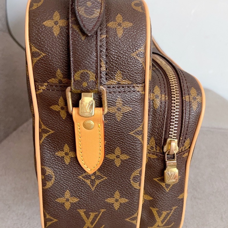 LouisVuitton路易威登經典老花橫版雙層相機包👨‍✈️-14