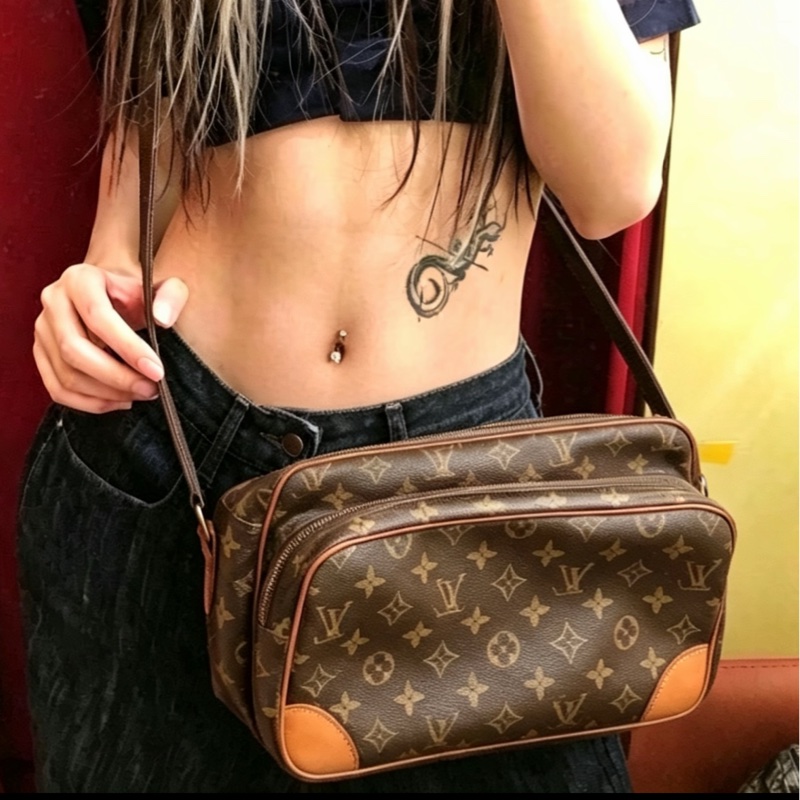 LouisVuitton路易威登經典老花橫版雙層相機包👨‍✈️-27